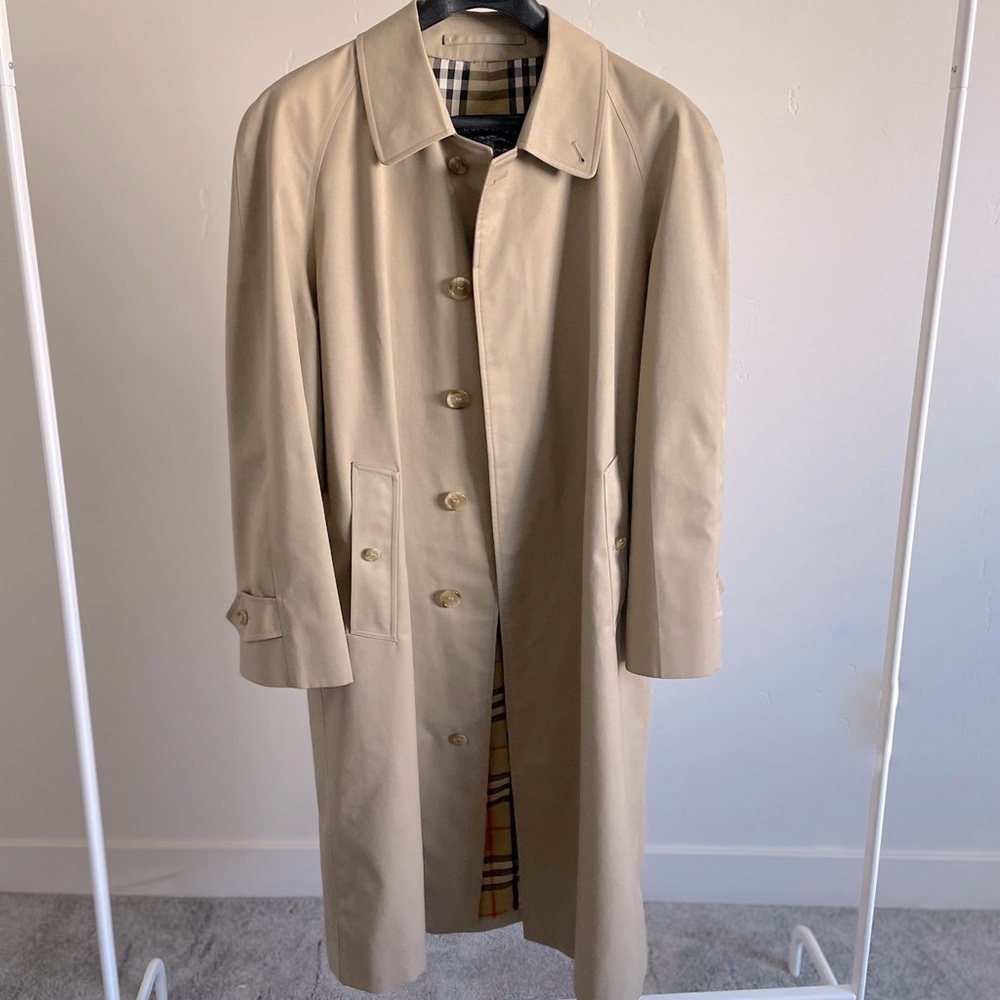 Vintage Burberry Trench Coat w/out removable lining
